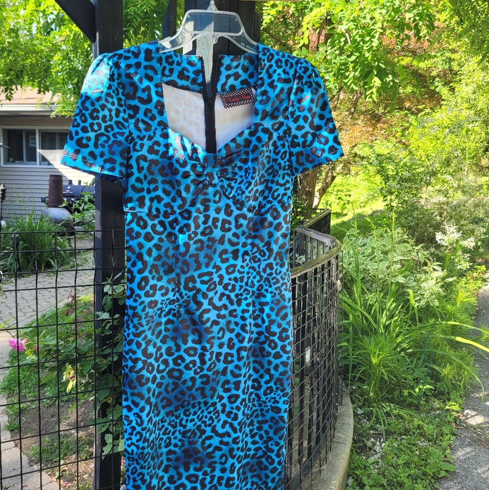 Voodoo Vixen gorgeous blue leopard satin dress